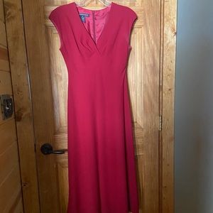 4/$20 Jones Wear red empire waist dress.